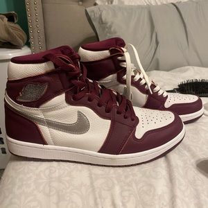 air jordan 1 retro high og bordeaux